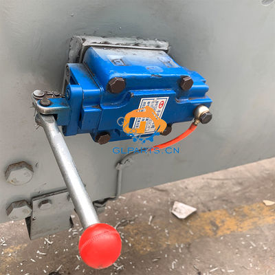 Hydraulic Cylinder Repair Bench Compact Design Precise Maintenance 707-01-07550